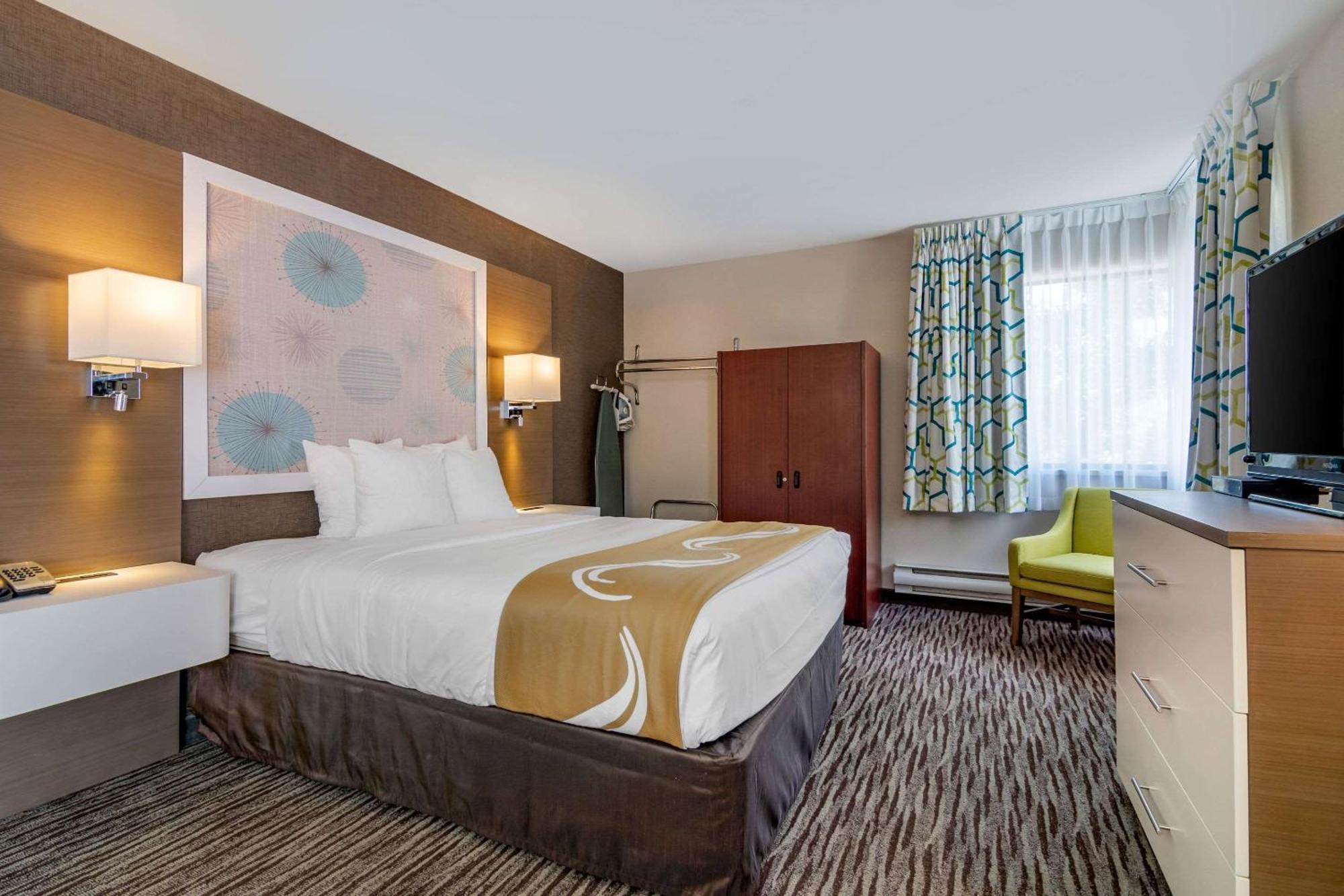 Quality Inn Камлупс Екстериор снимка