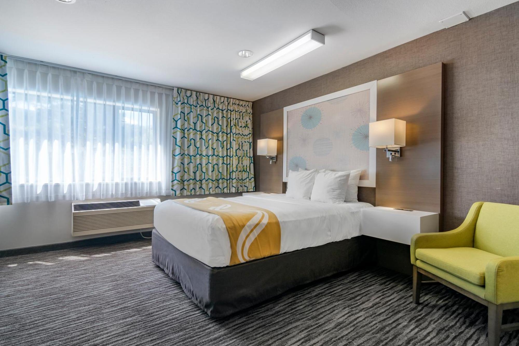 Quality Inn Камлупс Екстериор снимка
