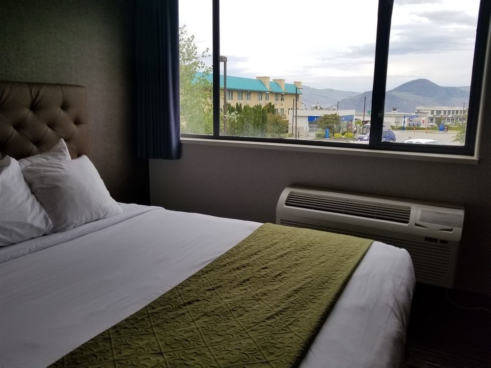 Quality Inn Камлупс Екстериор снимка